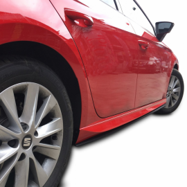 Volkswagen Golf 7-7,5 Serisi (2012-2020) Yan Marşpiyel Alt Lipi (Plastik - Parlak Siyah)